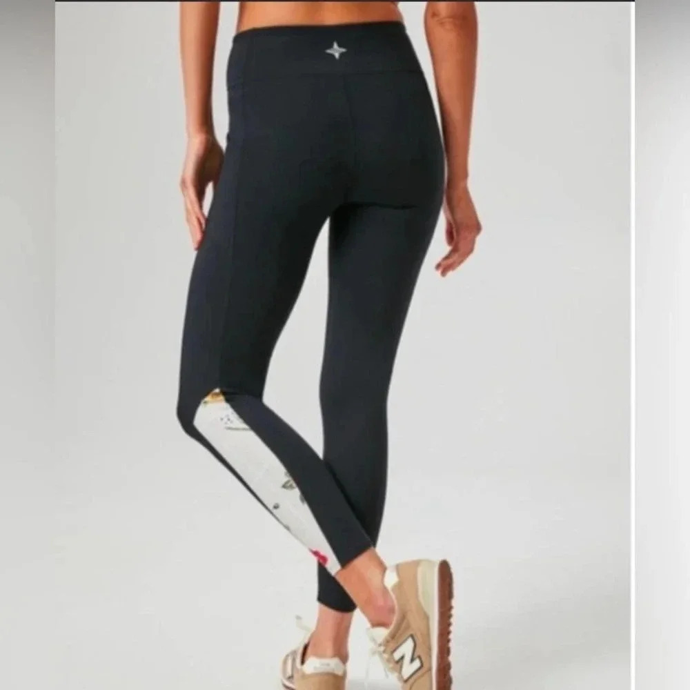 Tuckernuck Floral Leggings Black Size Large